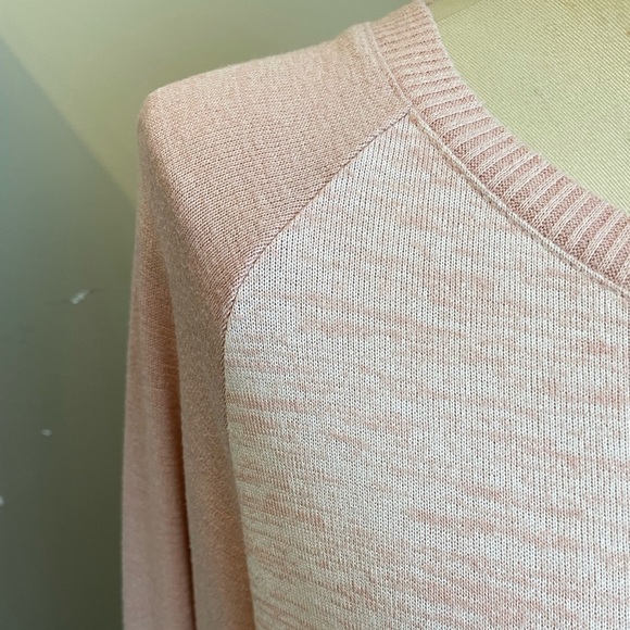 Gap raglan sleeve soft casual women’s pink tunic sweater size medium - Picture 3 of 6